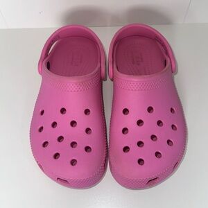 Crocs classic clog Pink kids sz 12